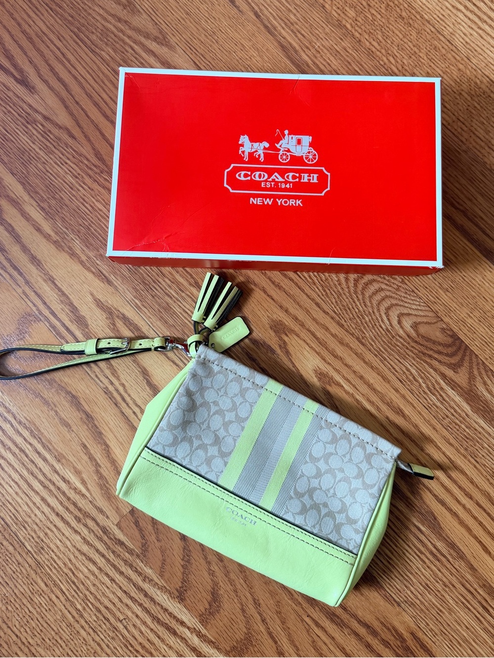 Coach Legacy Stripe Signature Large Wristlet Yellow NWOT